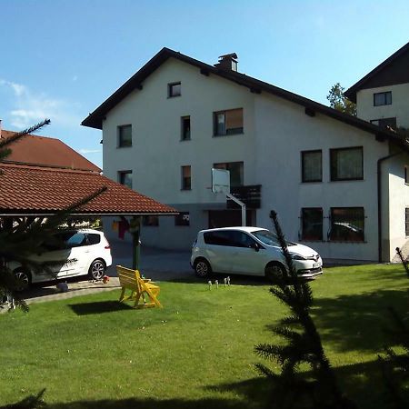 Blejska Dobrava Apartment Fon מראה חיצוני תמונה